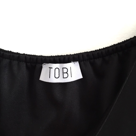TOBI BLACK FEELING CAMI SHIFT DRESS - Picture 8 of 8